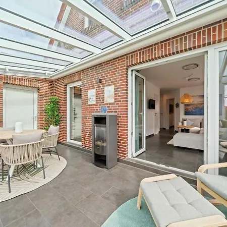 Διαμέρισμα In With Swimming Pool Timmel